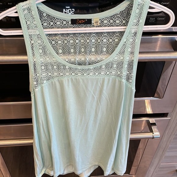 Women’s Tank top. Size L. OUC - Picture 3 of 3
